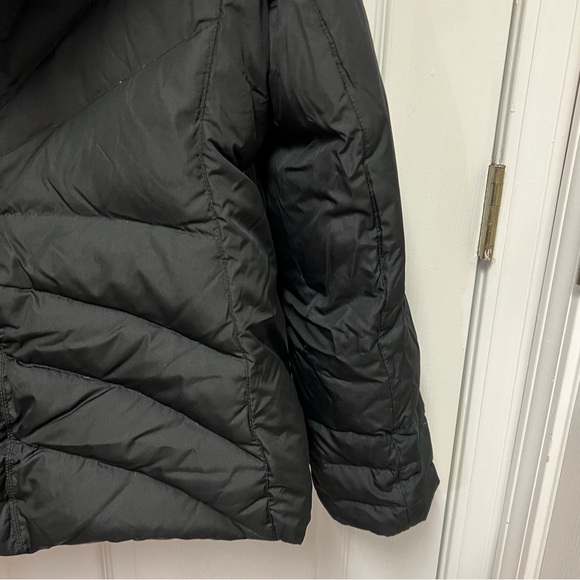 Jones New York Black Puffer Jacket with Faux Fur Hood - Picture 12 of 16